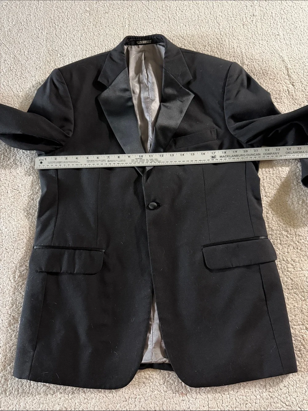 Stafford Black 100% Wool Satin-Lapel Single-Button Tuxedo Jacket 40R